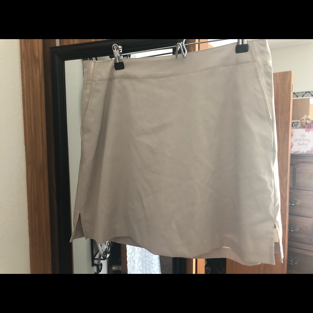 Lady Hagen Golf Skort
